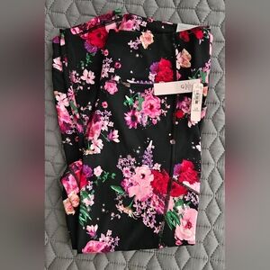 Victoria's Secret Essential Leggings